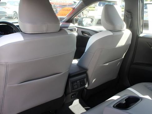 Certified 2026 Toyota Camry SE FWD image 28