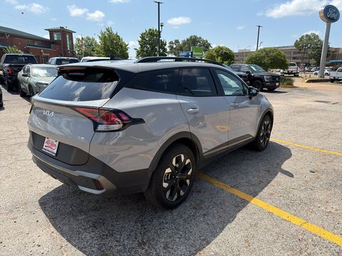 Used 2023 Kia Sportage X-Line w/ X-Line Premium Package AWD/4WD image 5