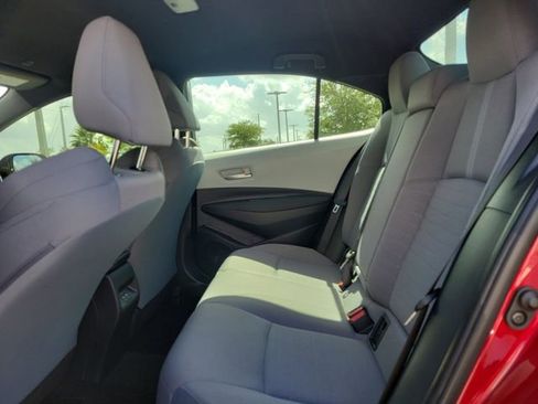 Used 2023 Toyota Corolla SE FWD image 11