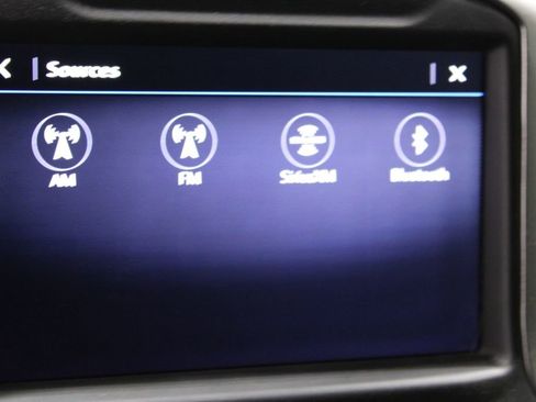 Used 2019 Chevrolet Silverado 1500 LT w/ Texas Edition AWD/4WD image 32