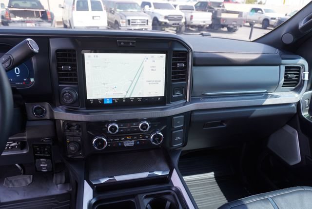 Used 2025 Ford F450 Platinum w/ FX4 Off-Road Package AWD/4WD image 44
