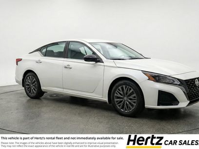 Used 2025 Nissan Altima 2.5 SV