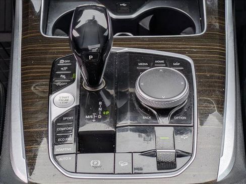 Used 2020 BMW X7 xDrive40i w/ Premium Package image 12