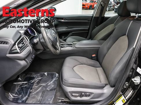 Used 2021 Toyota Camry LE FWD image 13