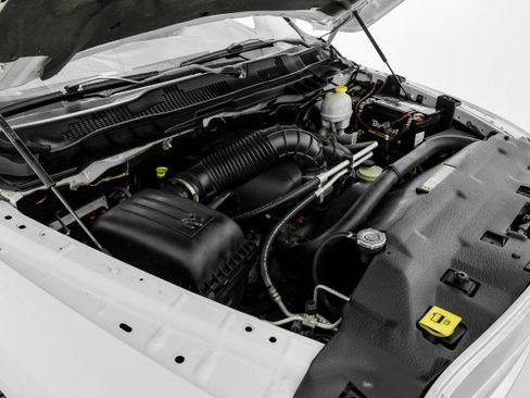 Used 2011 RAM 1500 Classic SLT w/ Remote Start & Security Group image 48