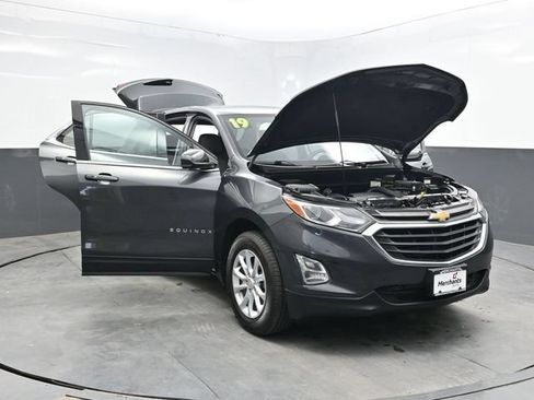 Used 2019 Chevrolet Equinox LT AWD/4WD image 39