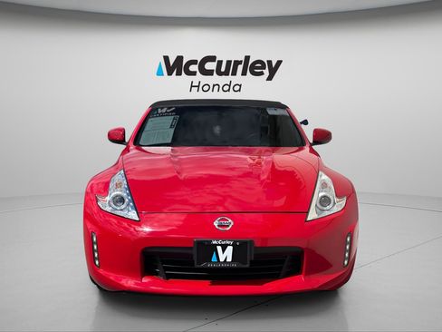 Used 2013 Nissan 370Z Touring w/ Sport Pkg RWD image 7