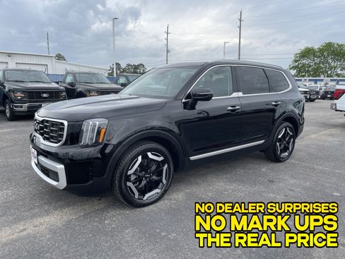 Used 2025 Kia Telluride S image 7