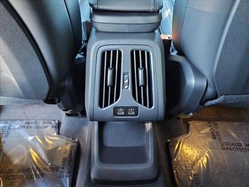 New 2026 BMW X1 xDrive28i w/ Technology Package image 17