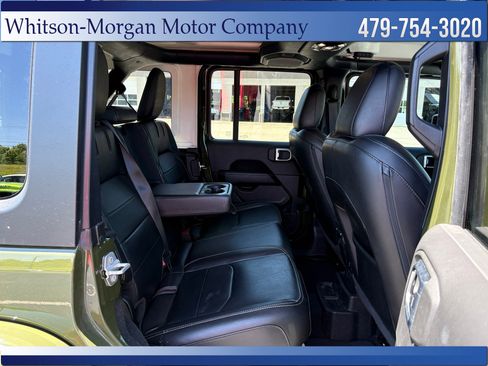 Used 2023 Jeep Wrangler Unlimited Sahara AWD/4WD image 37