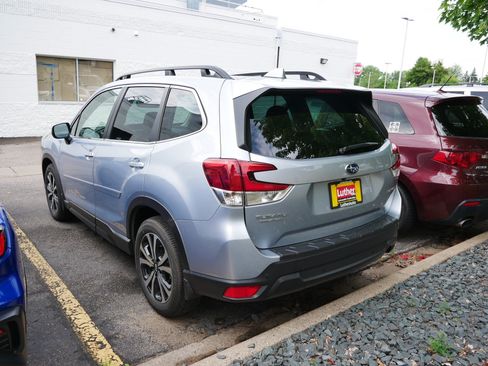 Used 2023 Subaru Forester Limited AWD/4WD image 4