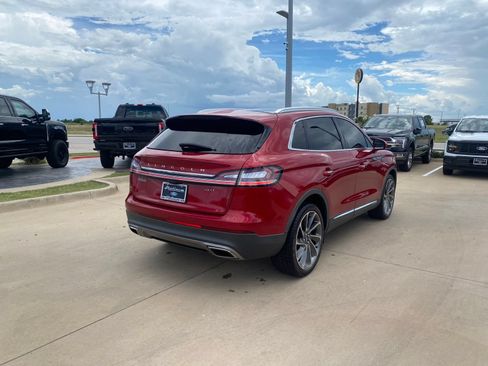 Used 2020 Lincoln Nautilus Reserve w/ Equipment Group 201A FWD image 6