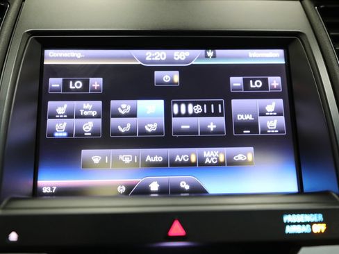 Used 2013 Ford Taurus Limited AWD/4WD image 6