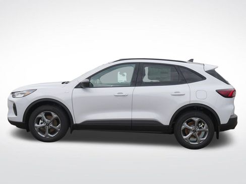 New 2026 Ford Escape ST-Line w/ Tech Pack #1 AWD/4WD image 7
