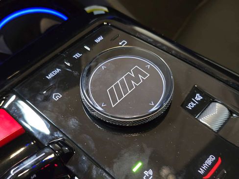 New 2026 BMW M5 w/ Carbon Package image 33