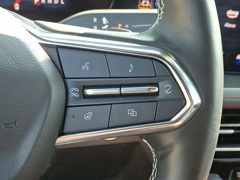 Certified 2024 Chevrolet Traverse LT AWD/4WD image 18