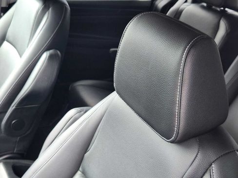 Used 2023 Honda Odyssey EX-L image 14