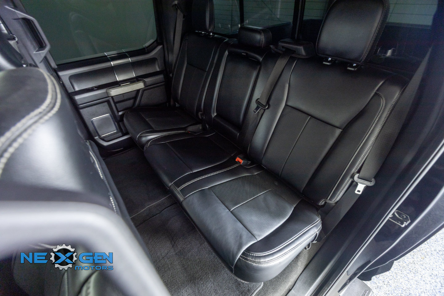 Used 2020 Ford F150 Lariat w/ Equipment Group 502A Luxury AWD/4WD image 30