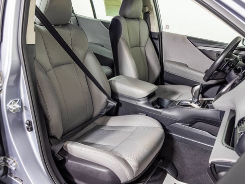 Used 2025 Subaru Legacy Premium AWD/4WD image 44
