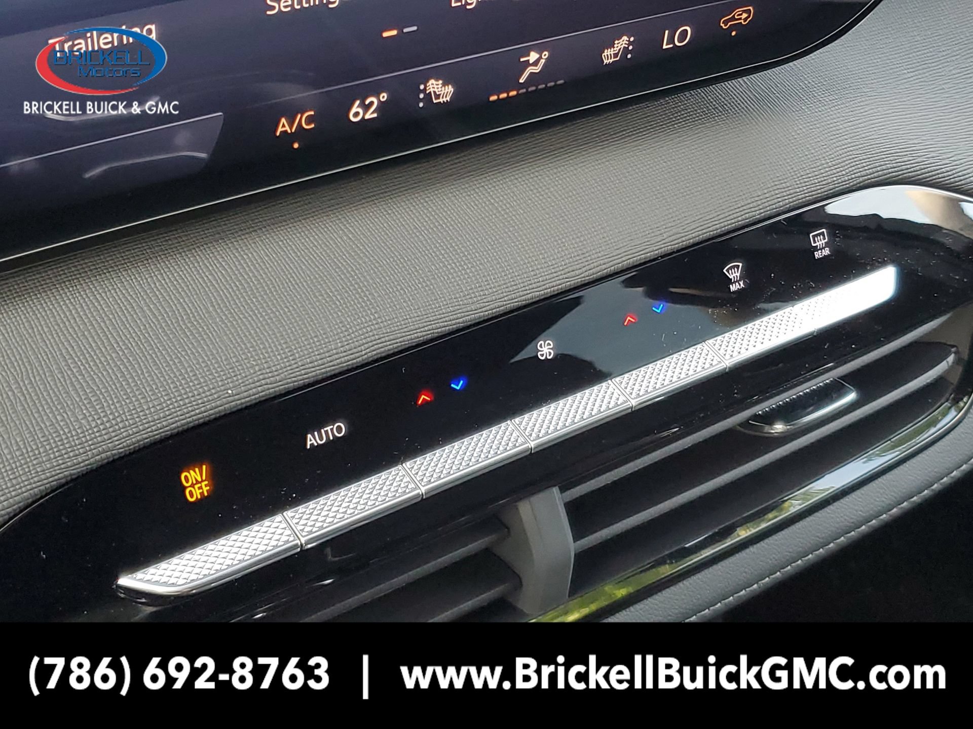 New 2026 Buick Enclave Sport Touring FWD image 29