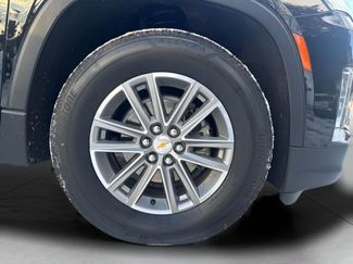 Used 2023 Chevrolet Traverse LT w/ LPO, Floor Liner Package video 2