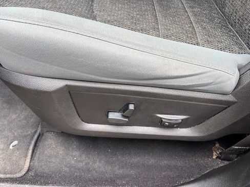 Used 2019 RAM 1500 Classic Warlock AWD/4WD image 11