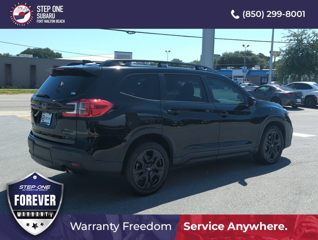 Used 2023 Subaru Ascent Onyx Edition AWD/4WD image 7