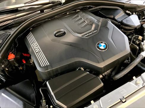 Used 2024 BMW 330i xDrive Sedan w/ M Sport Package AWD/4WD image 31