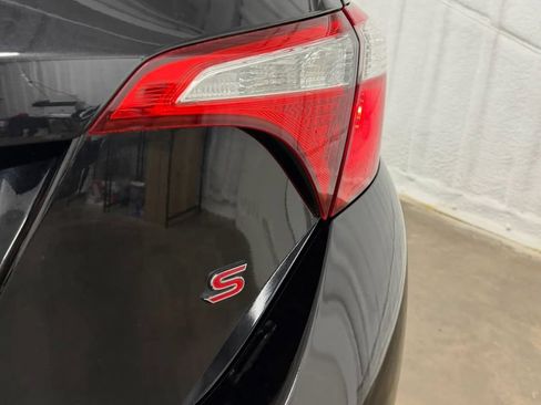 Used 2014 Toyota Corolla S FWD image 14