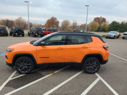 New 2026 Jeep Compass Limited AWD/4WD image 12