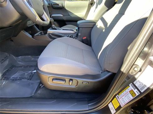 Used 2023 Toyota Tacoma SR5 w/ Technology Package image 21