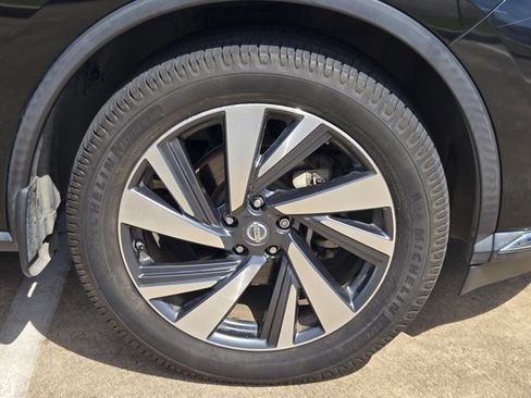 Used 2017 Nissan Murano Platinum w/ Platinum Technology Package image 23