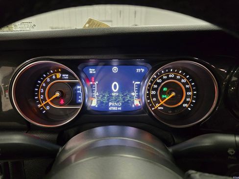 Used 2020 Jeep Wrangler Sport AWD/4WD image 21