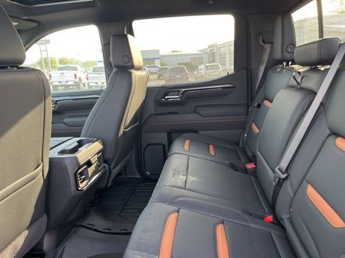 New 2026 GMC Sierra 1500 AT4 w/ AT4 Premium Package AWD/4WD image 13