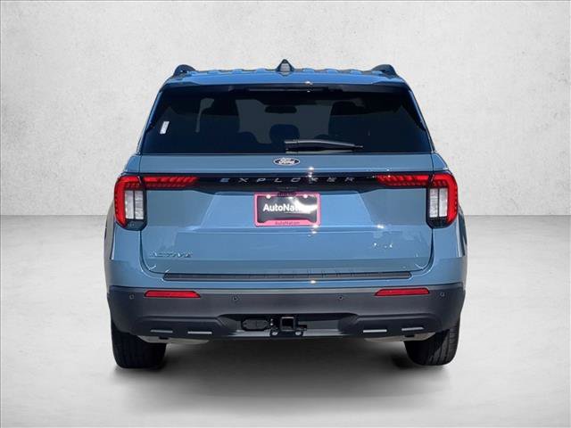 New 2027 Ford Explorer Active RWD image 8
