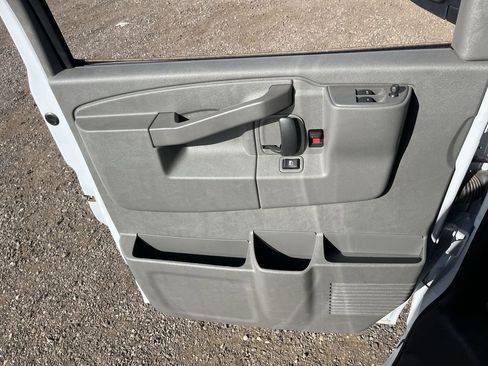 New 2025 GMC Savana 2500 w/ Driver Convenience Package image 22