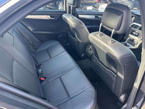 Used 2013 Mercedes-Benz C 300 4MATIC Sedan image 13