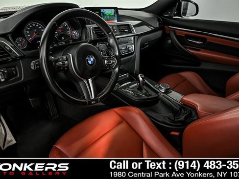 Used 2019 BMW M4 Coupe w/ Competition Package RWD image 13