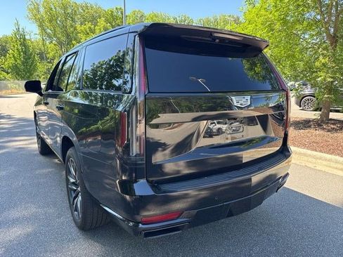 Used 2023 Cadillac Escalade Sport w/ Touring Package AWD/4WD image 7