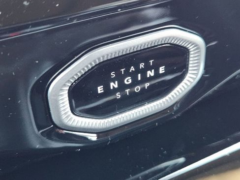 New 2026 Jeep Grand Cherokee L Limited image 18