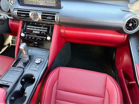 Used 2022 Lexus IS 350 F Sport image 17