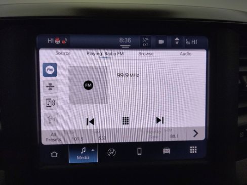 Used 2022 RAM 1500 Laramie image 25