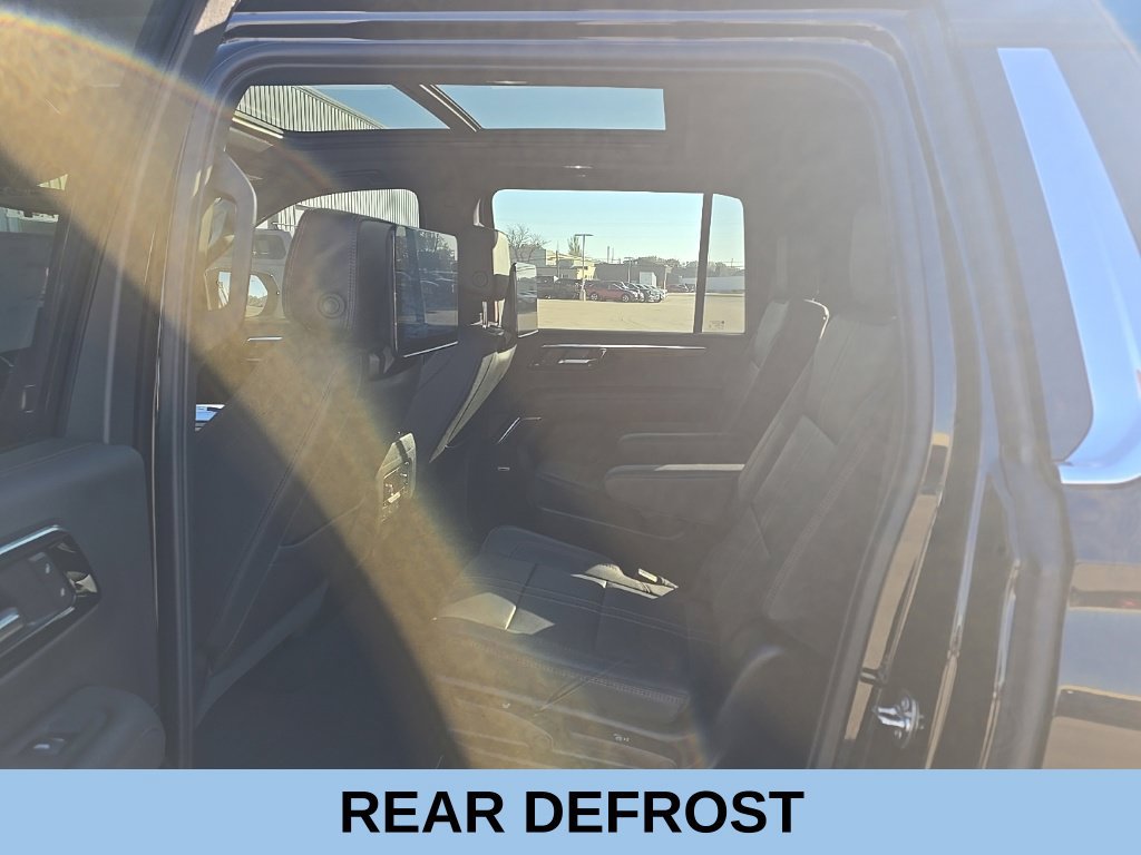 Used 2026 Chevrolet Suburban High Country AWD/4WD image 20