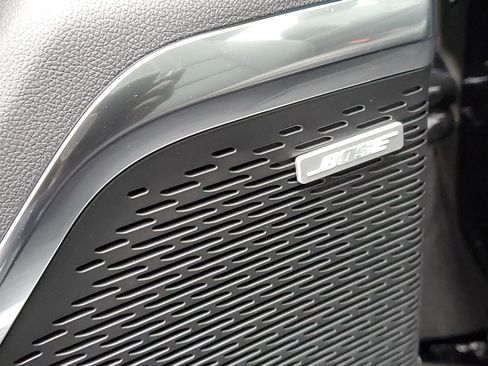 New 2026 Chevrolet Traverse High Country w/ LPO, Floor Liner Package image 88