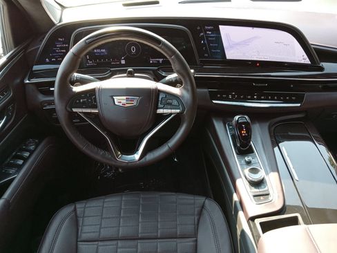Certified 2024 Cadillac Escalade Sport Platinum AWD/4WD image 15