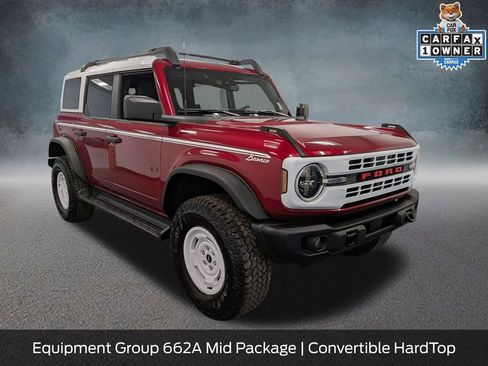 Used 2025 Ford Bronco Heritage Edition AWD/4WD image 3