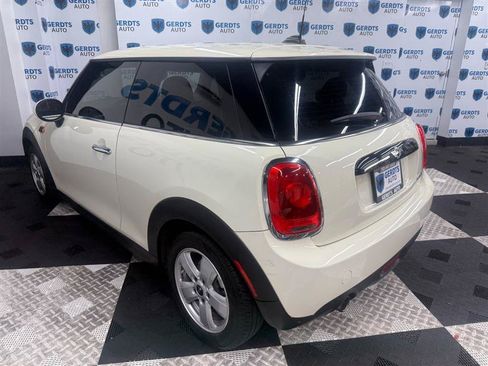 Used 2016 MINI Cooper 2-Door Hardtop FWD image 6