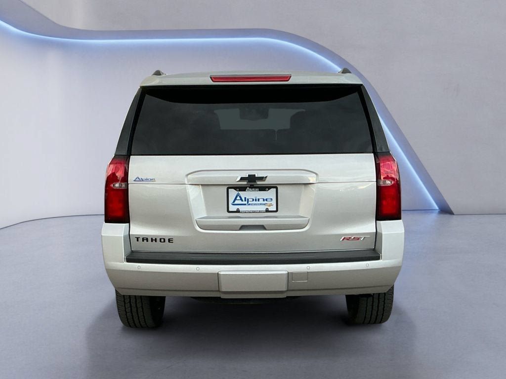 Used 2020 Chevrolet Tahoe Premier w/ Premier 6.2L Value Package AWD/4WD image 4