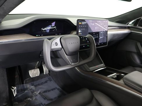 Used 2022 Tesla Model S image 31