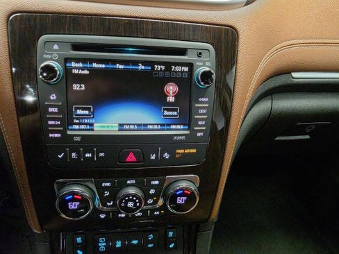 Used 2016 Chevrolet Traverse LTZ FWD image 23